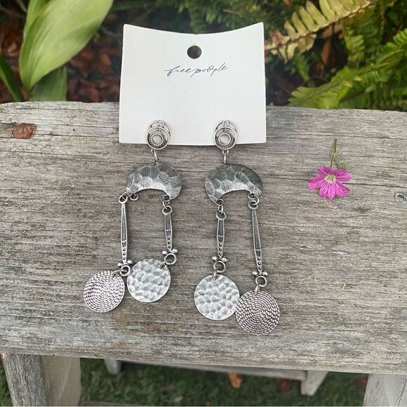 NWOT New Free People Back to Brooklyn Silver Moon Dange Drop Earrings Boho - Picture 6 of 9